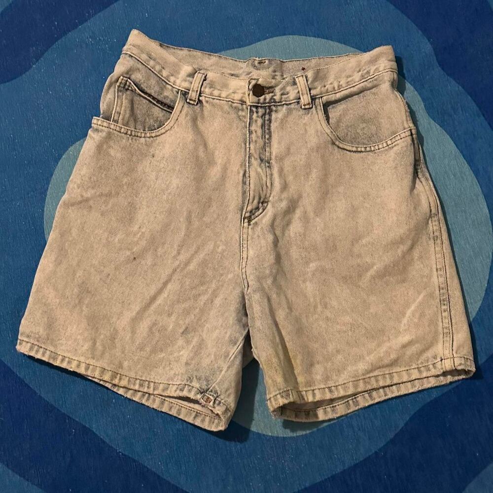 Vintage light wash denim shorts